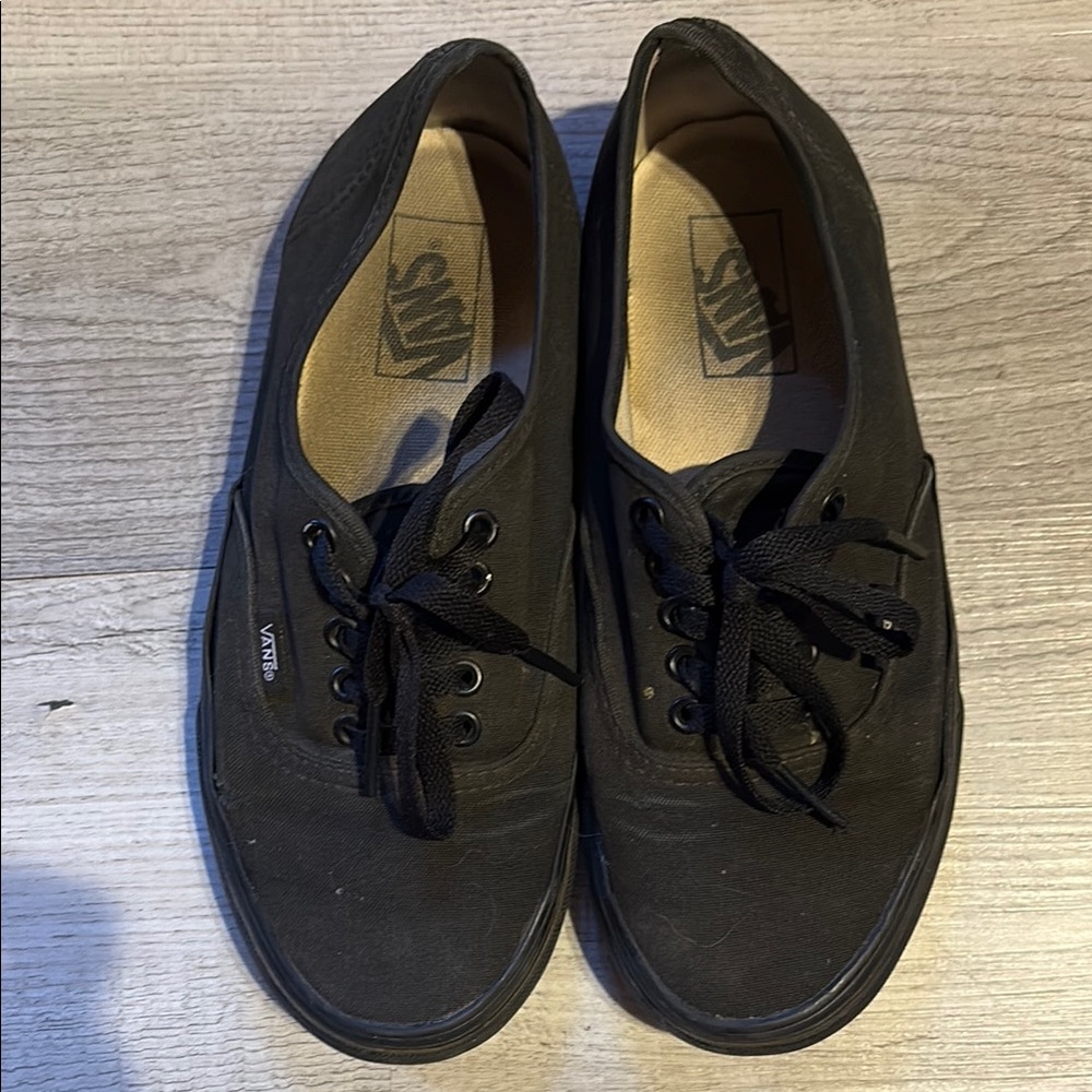 Vans Black Canvas Sneakers Classic Low-Top women’s 8 / men’s 6.5